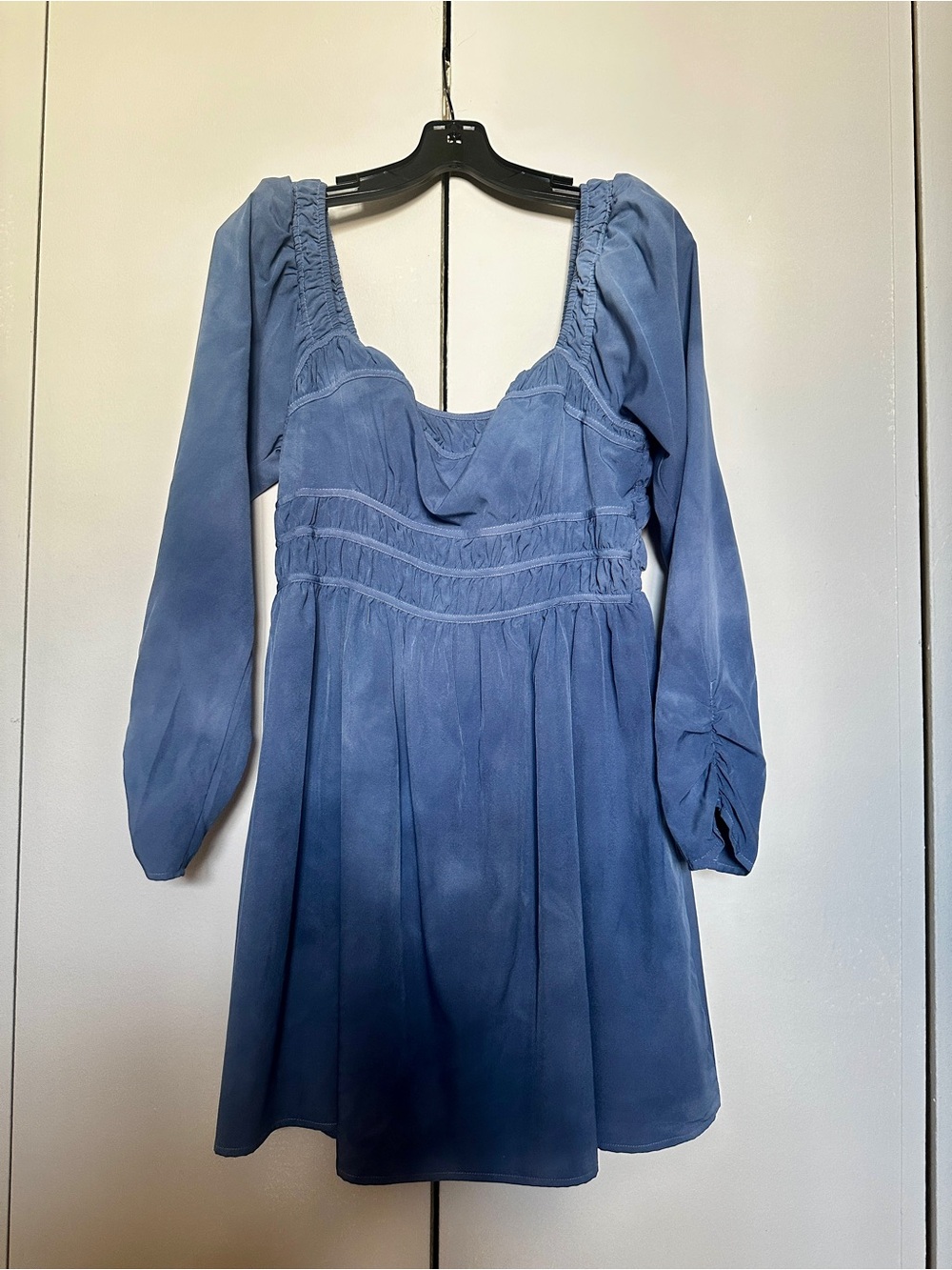 ASTR The Label Blue Dyed Smocked Cinched Waist Puff Long Sleeve Mini Dress L